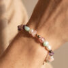 Tragebeispiel am Handgelenk: Edelstein Armband Pastell